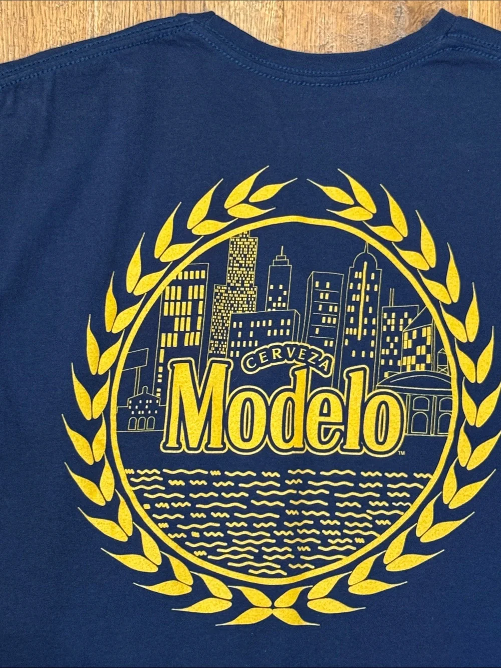 Cerveza Modelo shirt